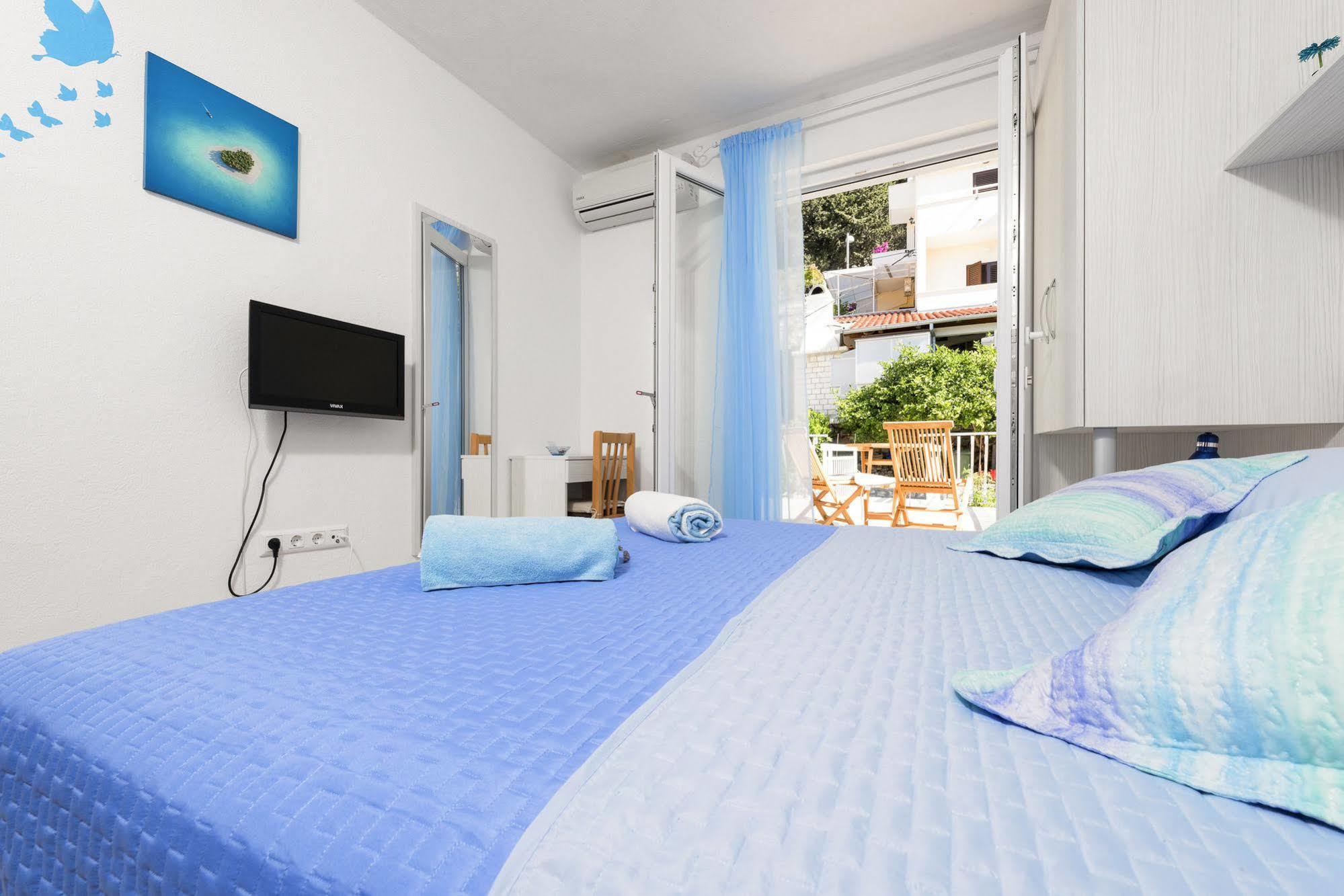 Apartments Nona 1 フヴァル エクステリア 写真