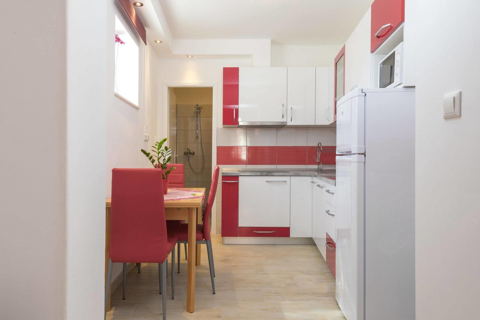 Apartments Nona 1 フヴァル エクステリア 写真
