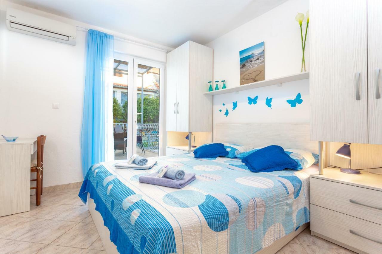 Apartments Nona 1 フヴァル エクステリア 写真