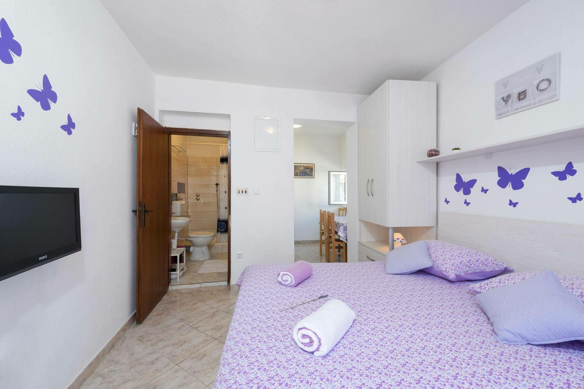 Apartments Nona 1 フヴァル エクステリア 写真